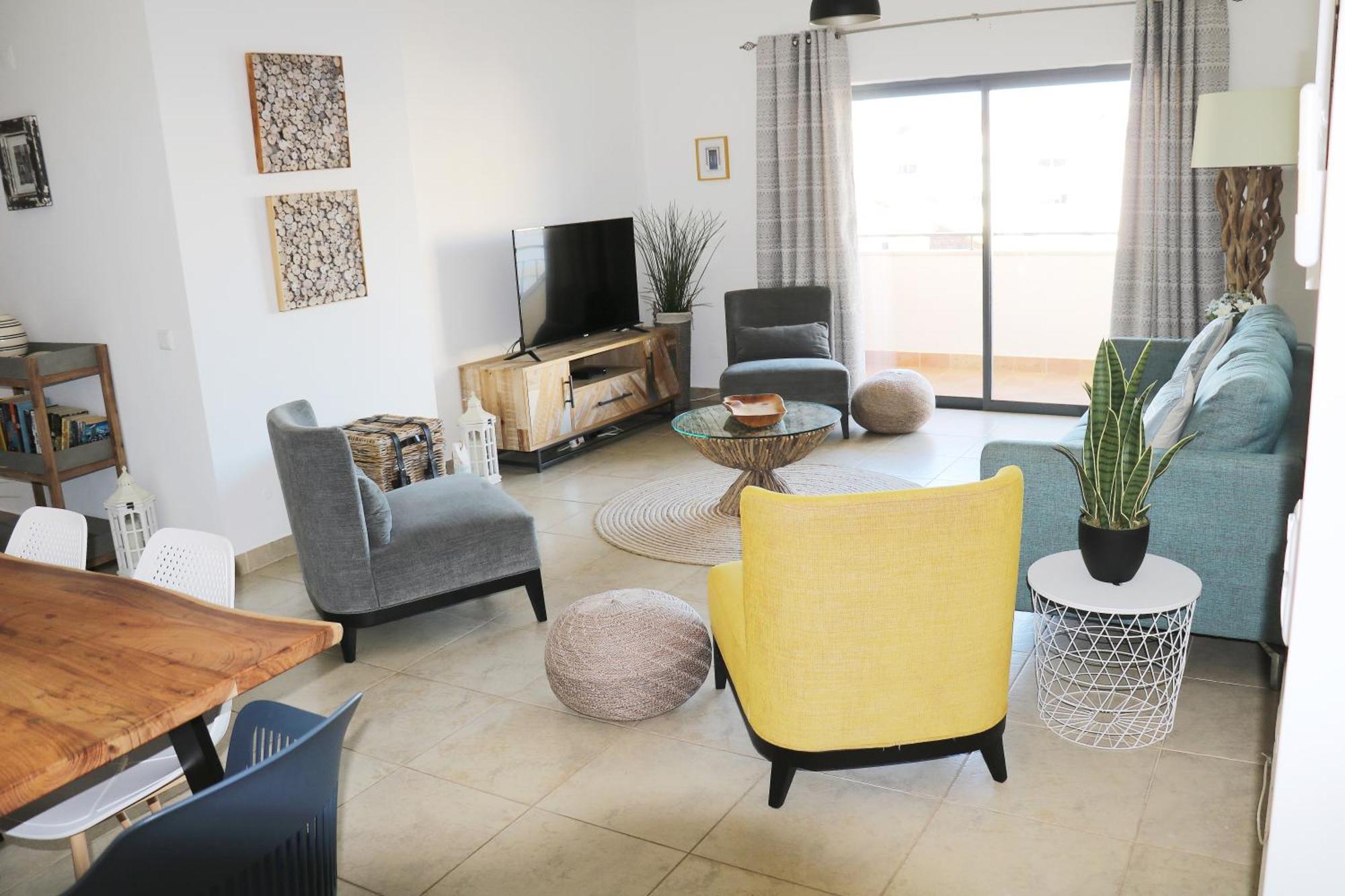 3 Bedroom Apartment With Indoor Pool Central לאגוּ‏ש מראה חיצוני תמונה